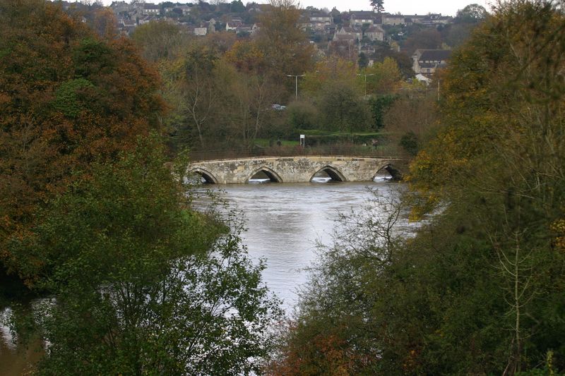 300D 0018 High water level at bridge